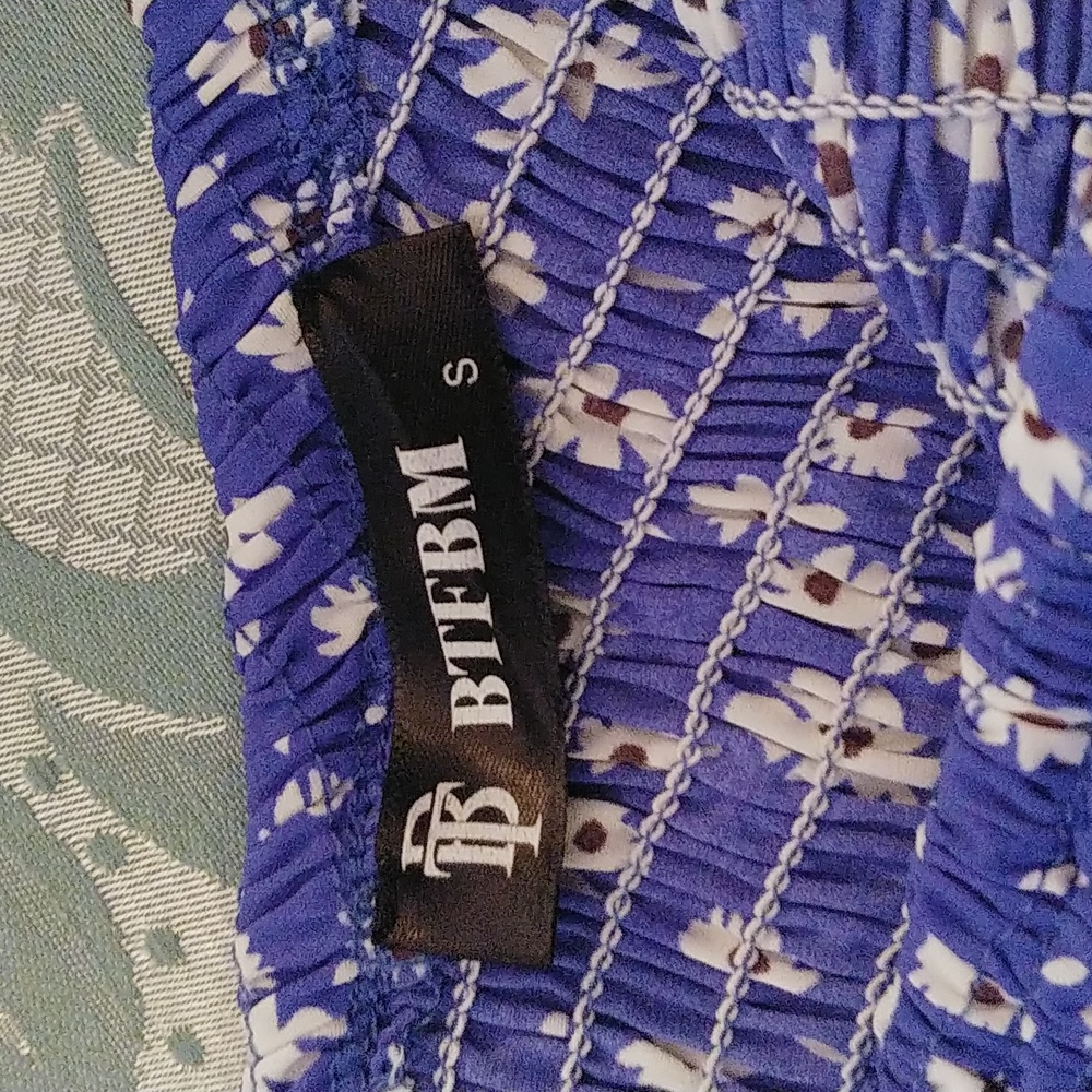 BTFBM One shoulder blue & white floral maxi dress. Size S - Picture 9 of 10